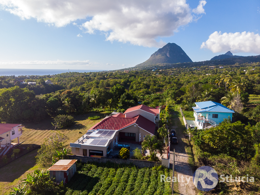 How much does it cost to build a home in St Lucia?