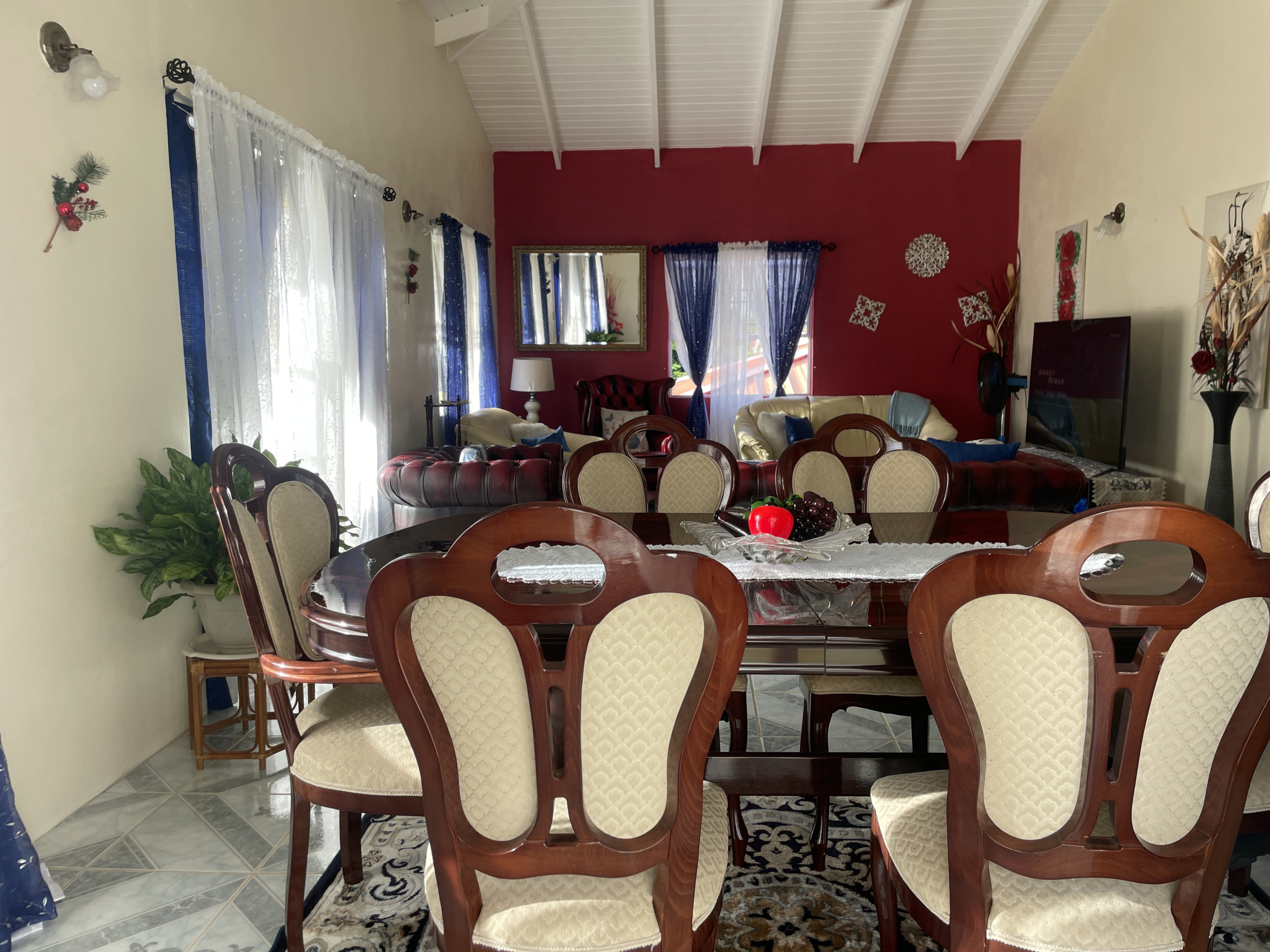 4-Bedroom House for Sale in St. Lucia, Blackbay vieux fort