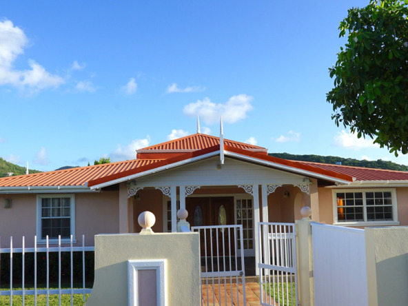 bungalow house for rent in st lucia - ARONVALE STANDALONE HOME