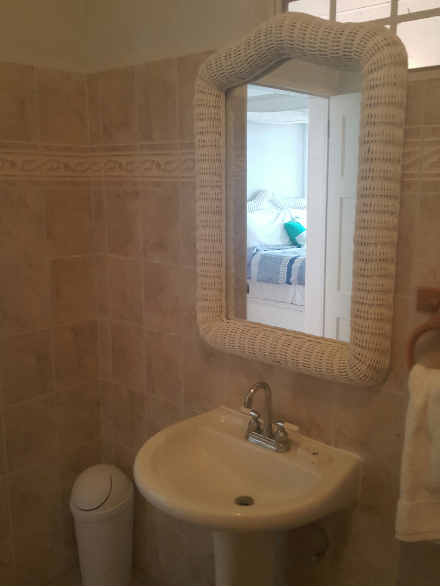 L’Escape St Lucia – Hotel for Sale in Choiseul