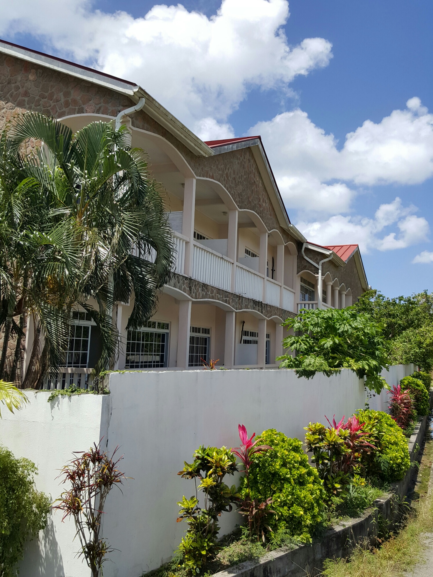 L’Escape St Lucia – Hotel for Sale in Choiseul