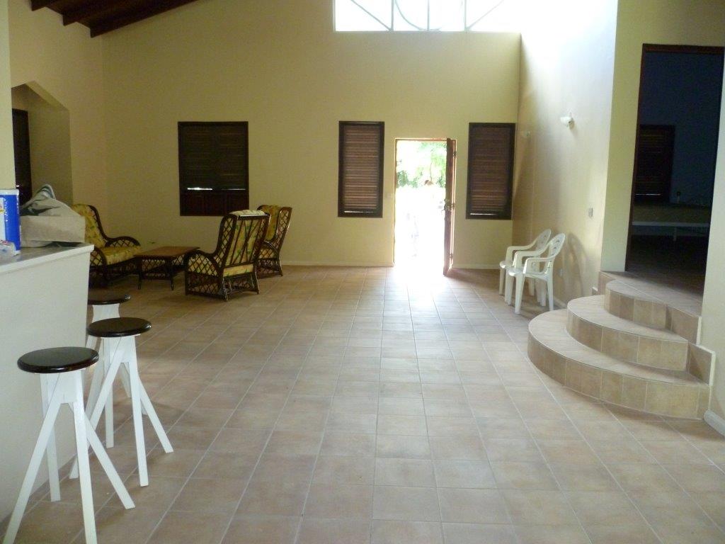 Bungalow Style House for Sale – Soufriere – 2 Beds -3 Baths