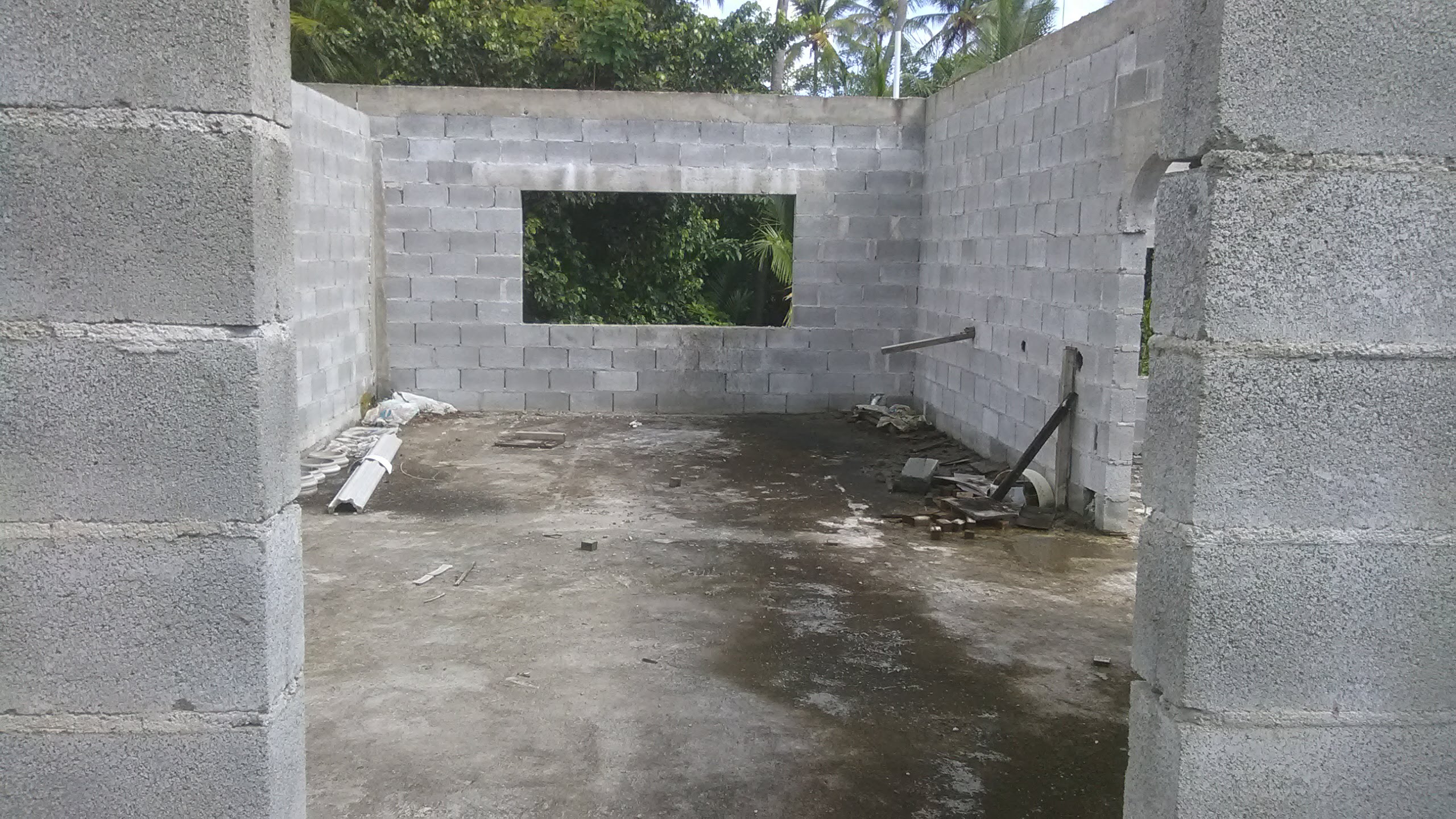 Unfinished house on 8000 sq. ft. of land at Balembouche Choiseul
