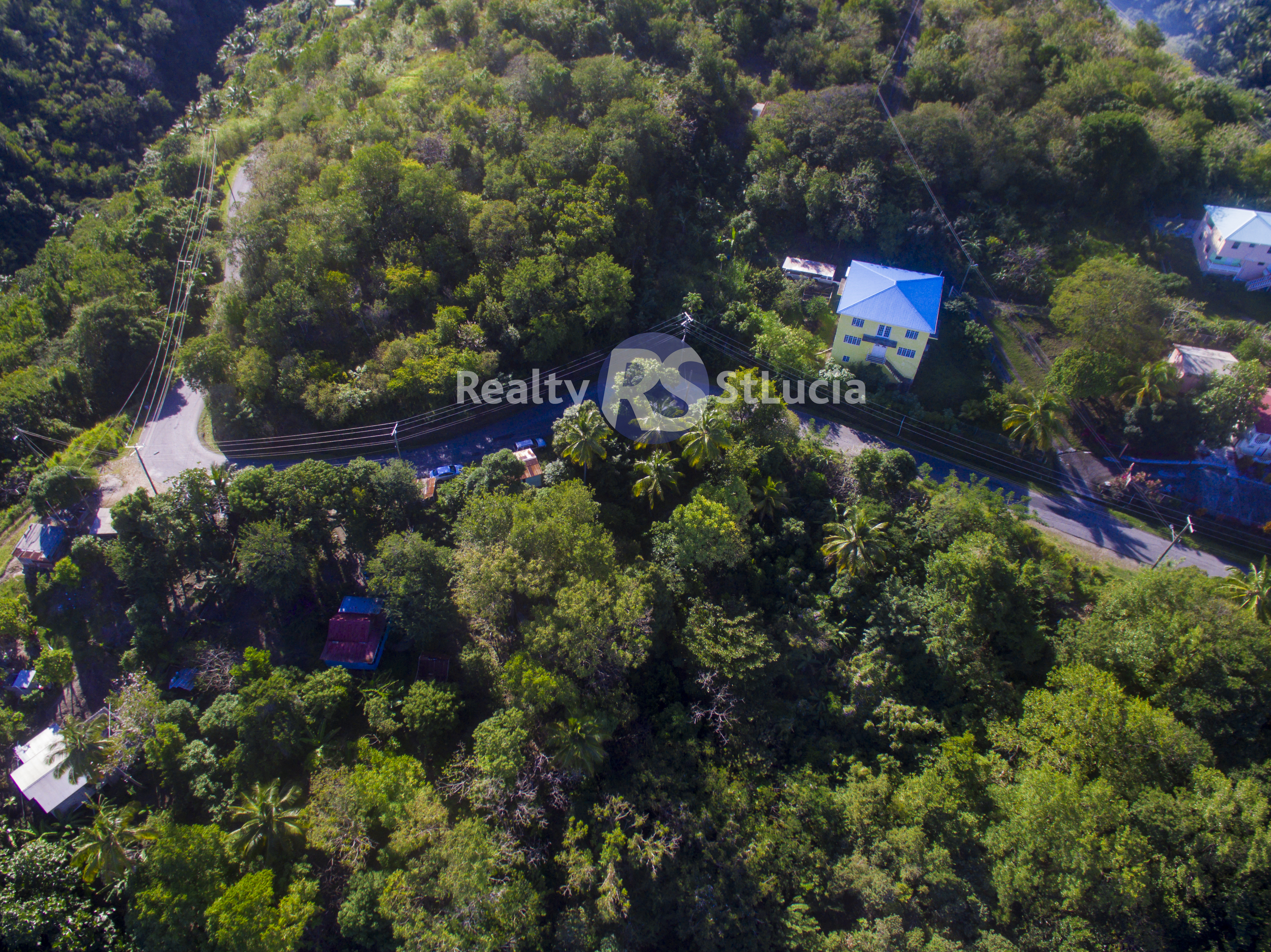 15 Lots of Various Sizes for Sale in Canaries St. Lucia