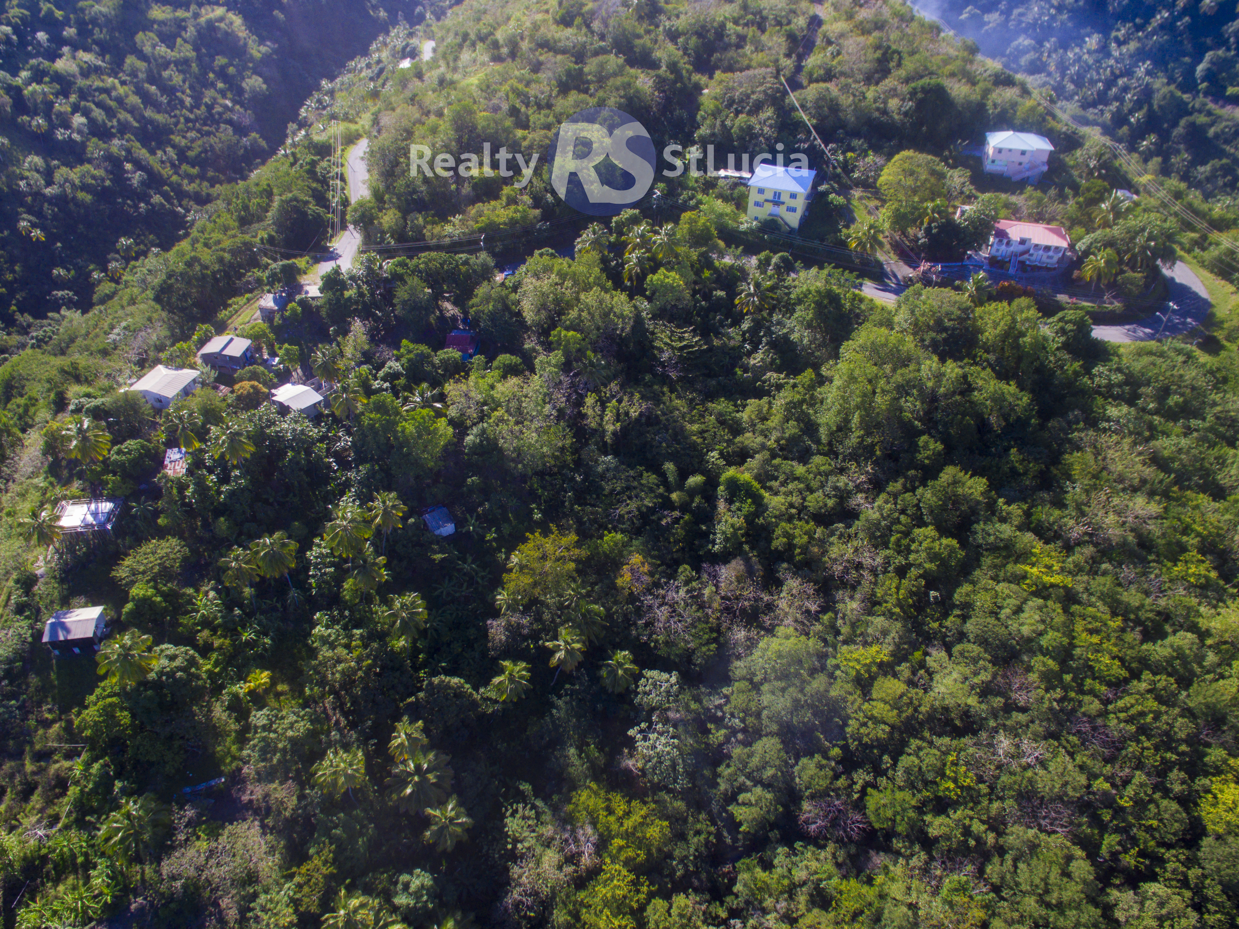 15 Lots of Various Sizes for Sale in Canaries St. Lucia