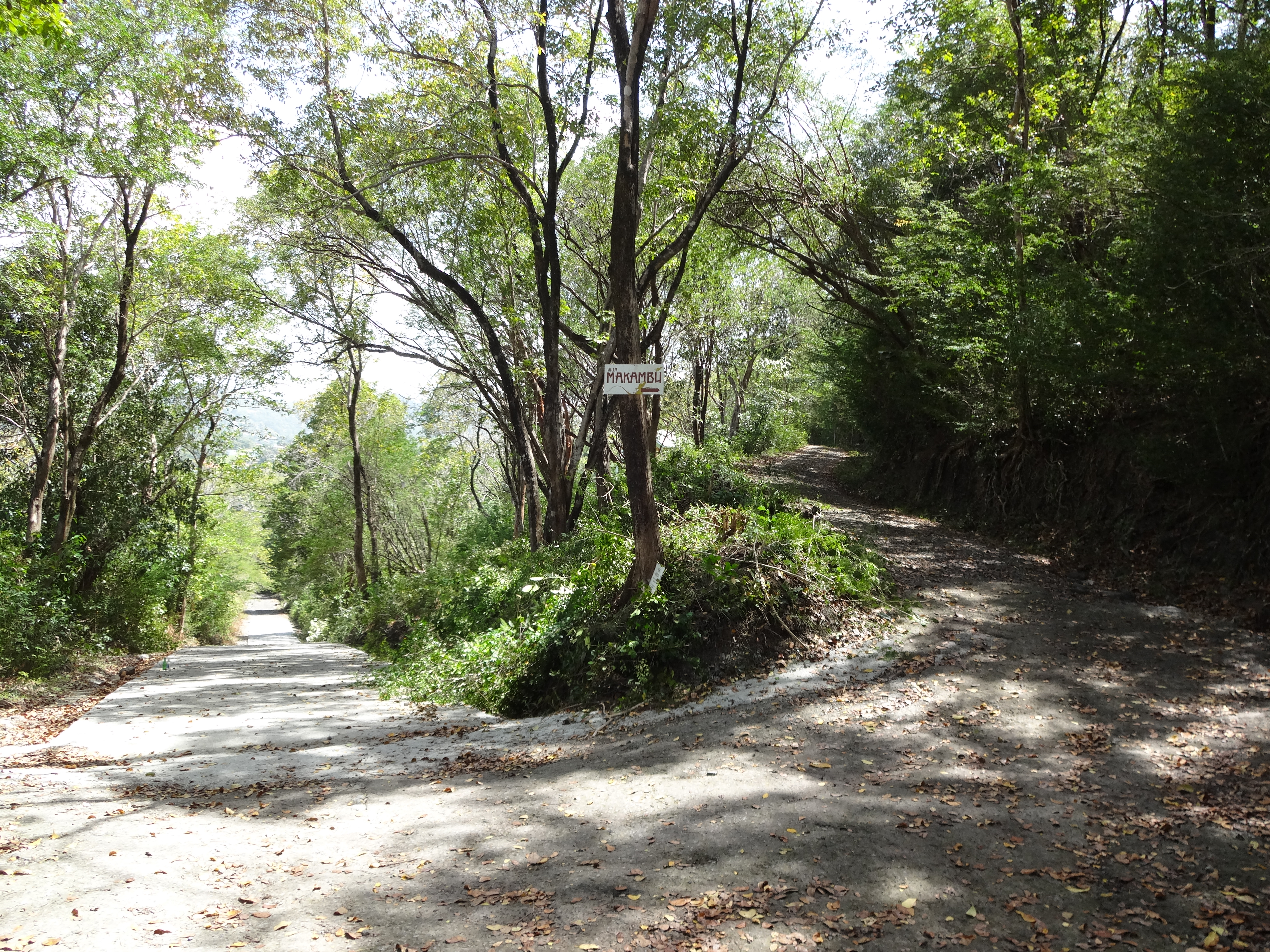 Land for Sale in Marigot overlooking the Marigot Bay harbour