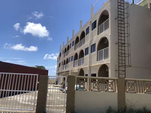 HOTEL FOr SALE IN ST LUCIA vf