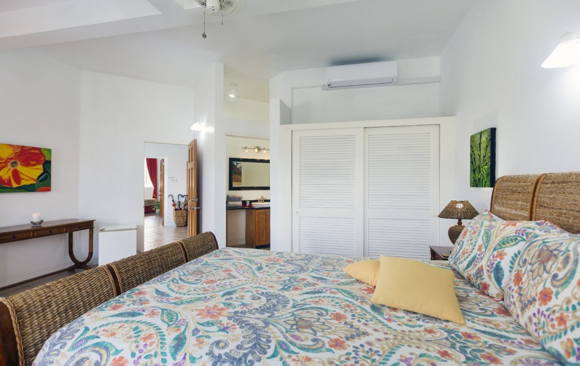 Villa for Sale overlooking Marigot Bay – Villa on the Bay