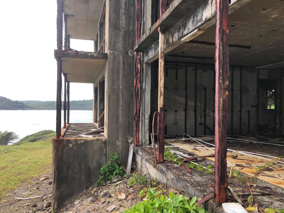 leparadis121 st lucia real estate abondoned hotel rusty steel