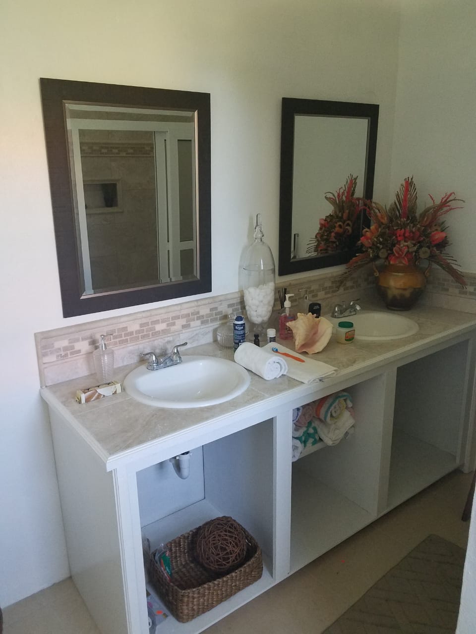 3 Bed Furnished Apartment For Rent at Beau-se-jour Gros-Islet