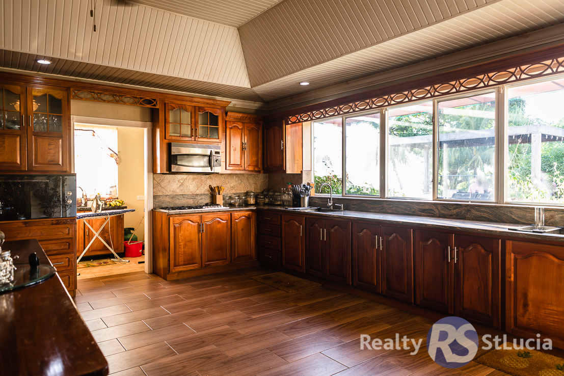 Single Family Home For Sale in Choiseul Saint Lucia