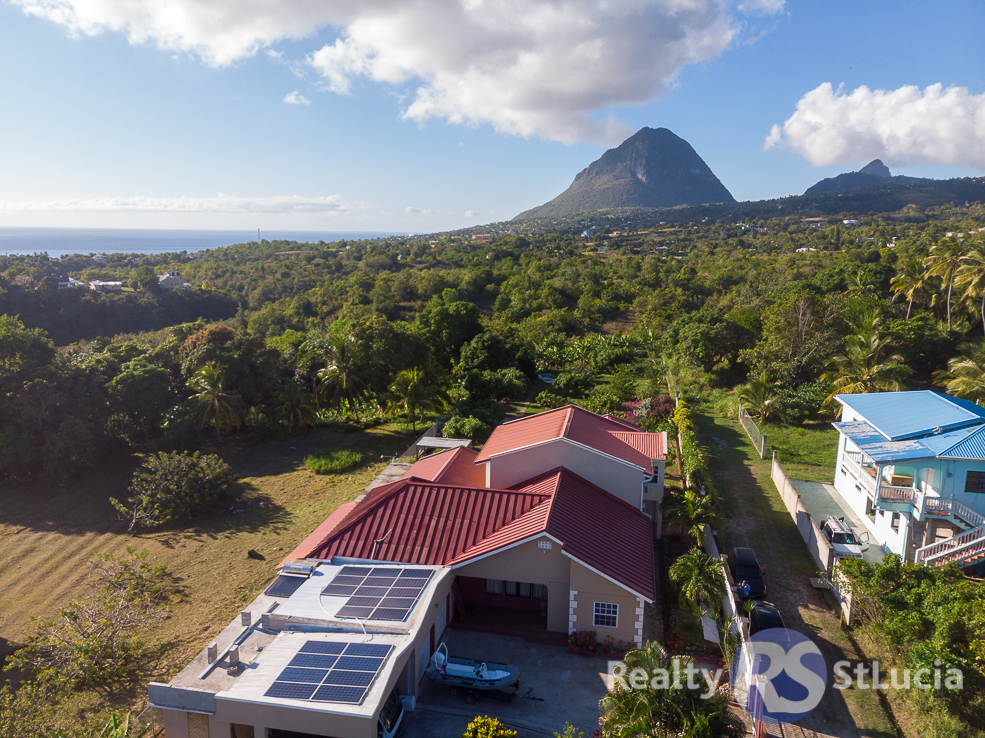 Single Family Home For Sale in Choiseul Saint Lucia