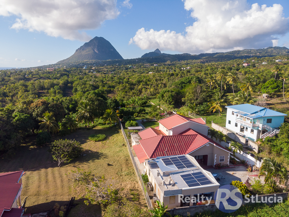 Single Family Home For Sale in Choiseul Saint Lucia