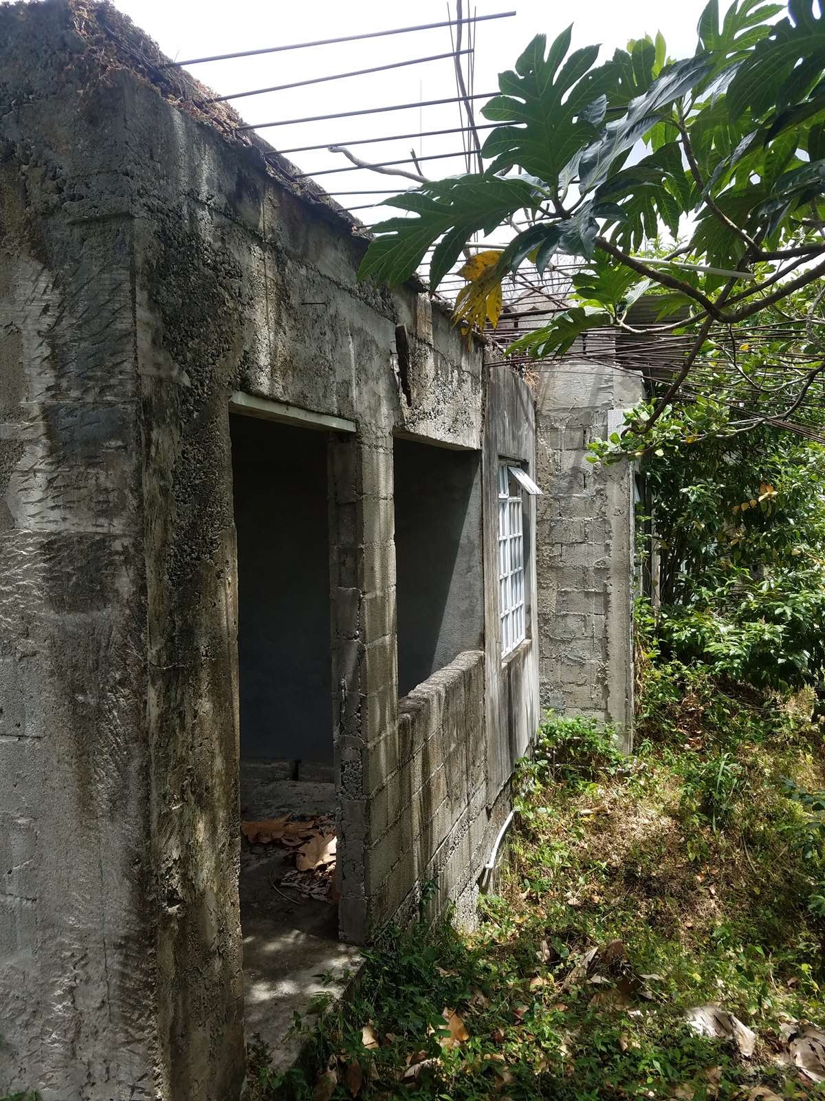 Incomplete House / Fixer Upper For Sale on 8,746 sq. ft. Land