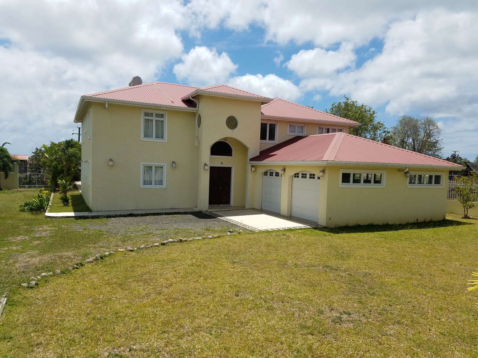 Luxury 4  Bed, 6 Bath House w Pool for Sale at Balembouche