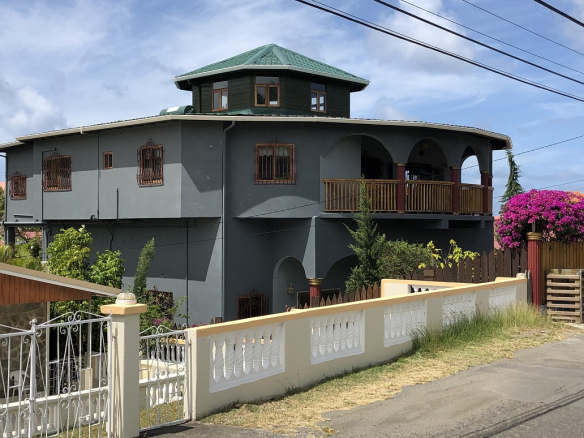 house for sale in rodney bay reduit park