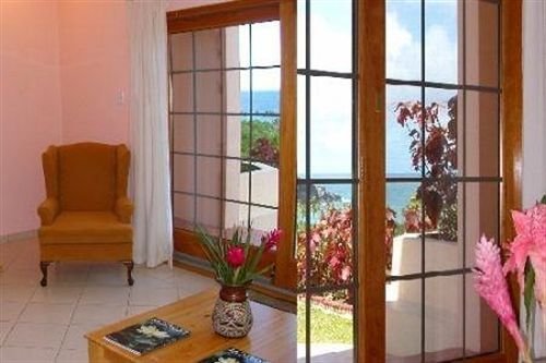 villa for sale in micoud st lucia living