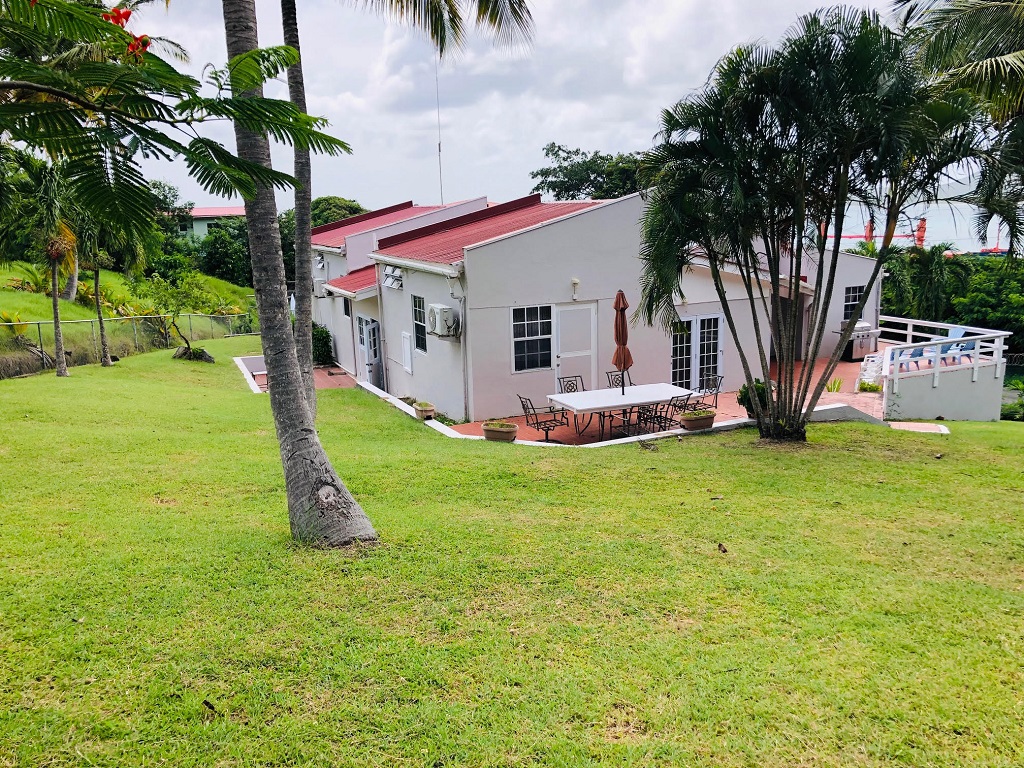 usd$350K 4 Bed house for sale at Moule-a-chique Vieux-fort saint lucia