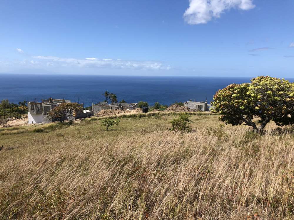 land for sale in choiseul delcer