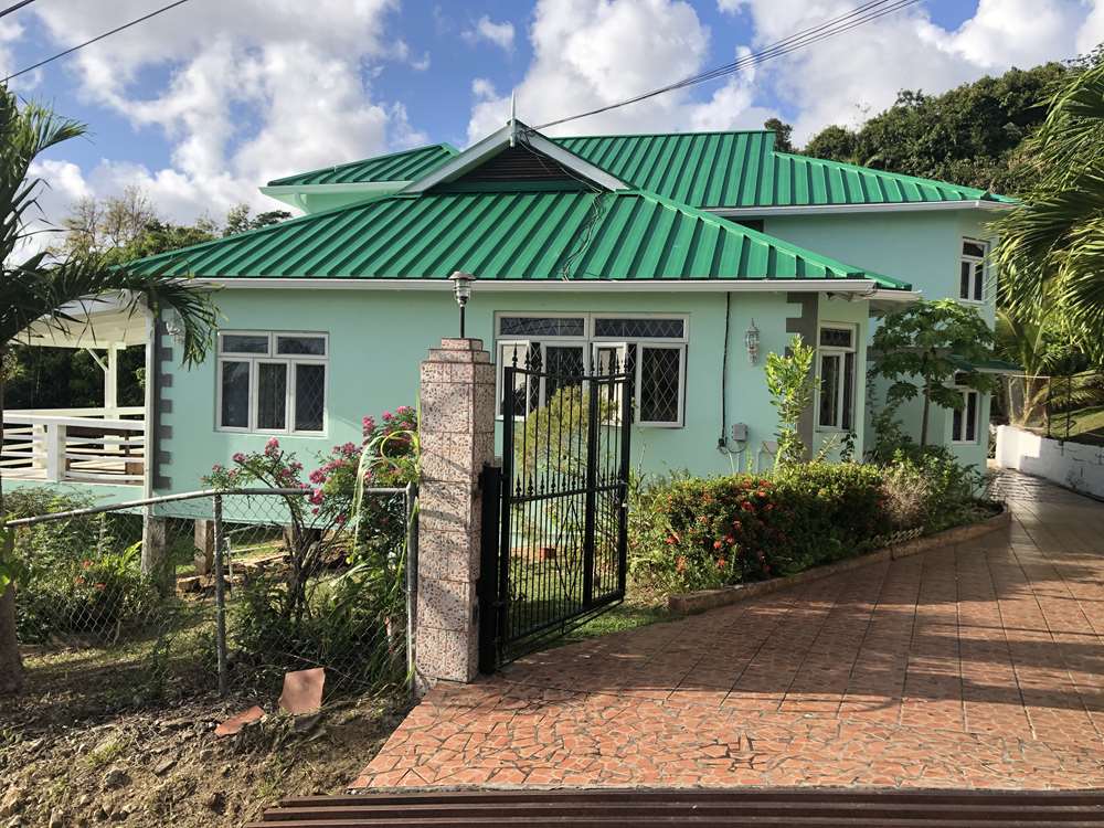 buying a house in st lucia town