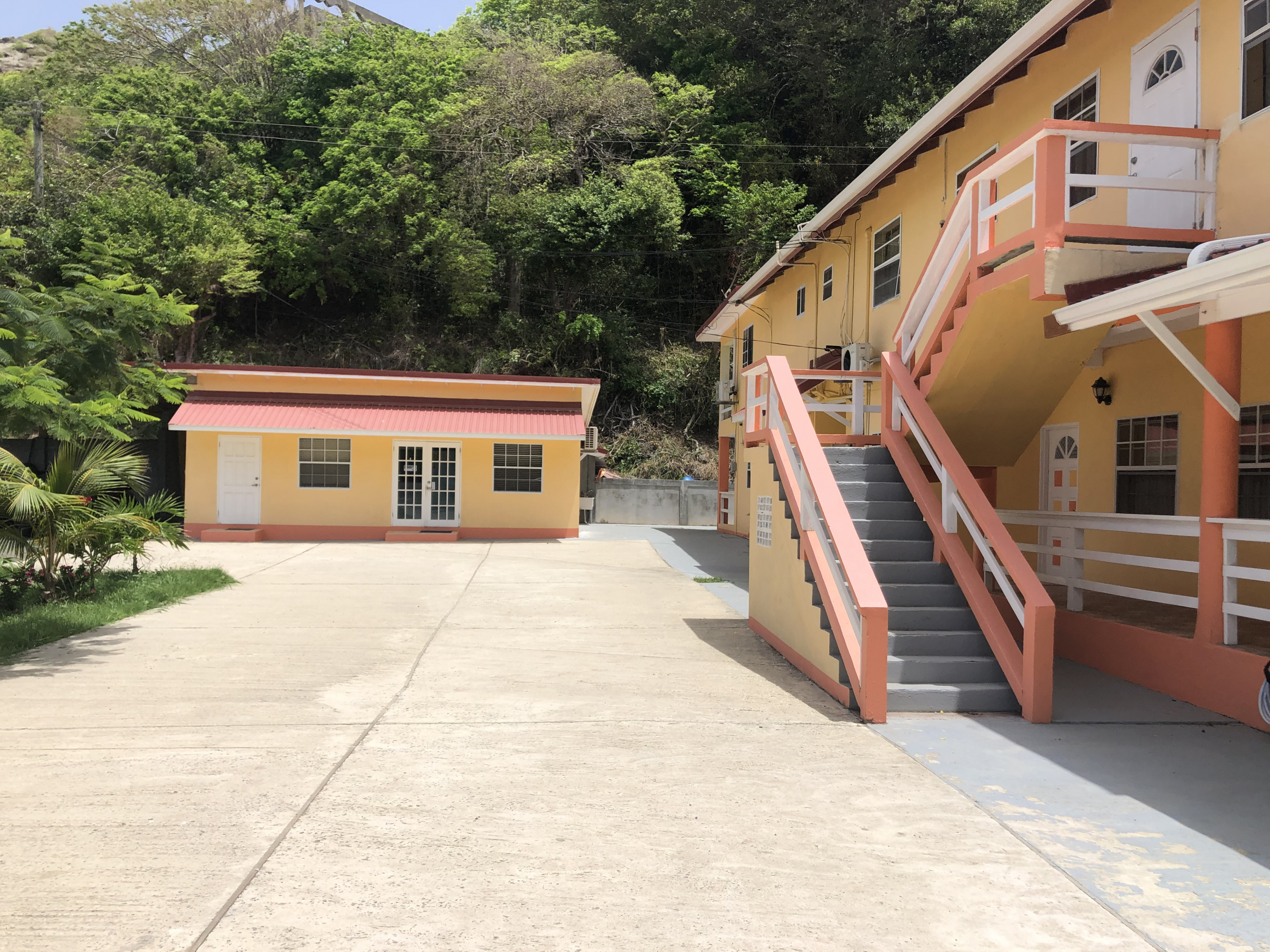 marigot bay st lucia villa for sale driveway