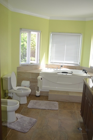 House for Sale in Beausejour St Lucia, 4 Beds, 3.5 Baths