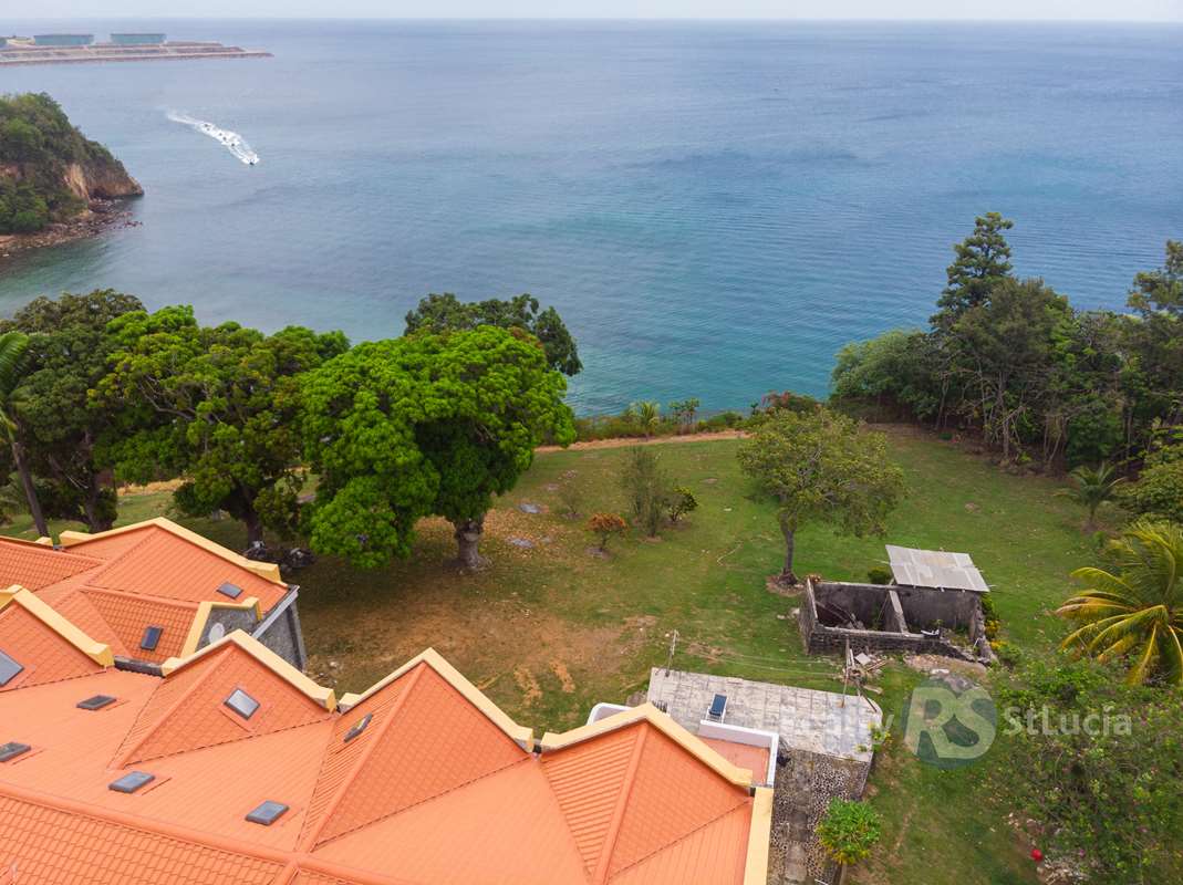st lucia rea estate 6 Bedroom House For Sale Near Castries caribbean