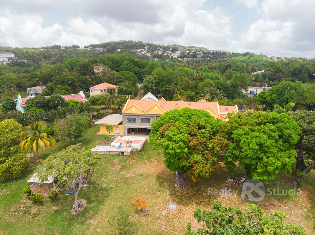 st lucia rea estate 6 Bedroom House For Sale Near Castries view