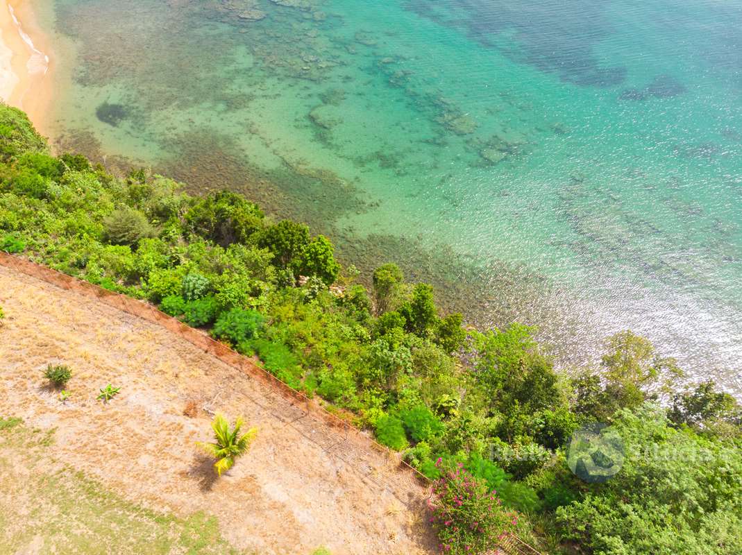 st lucia rea estate 6 Bedroom House For Sale Near Castries sea