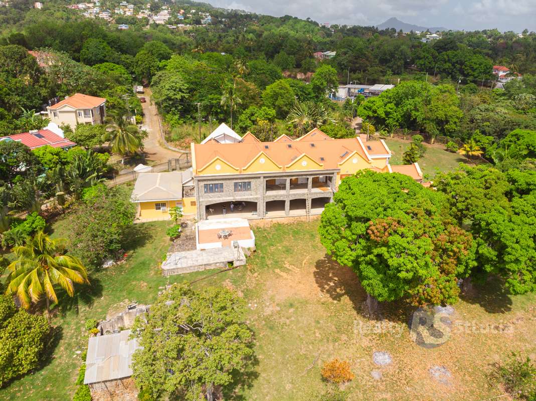 st lucia rea estate 6 Bedroom House For Sale Near Castries