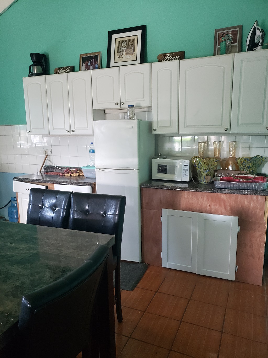 houe for sale in St Lucia piaye laborie