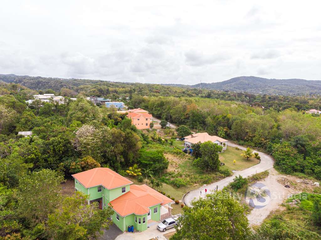 house nd land in st lucia west nice