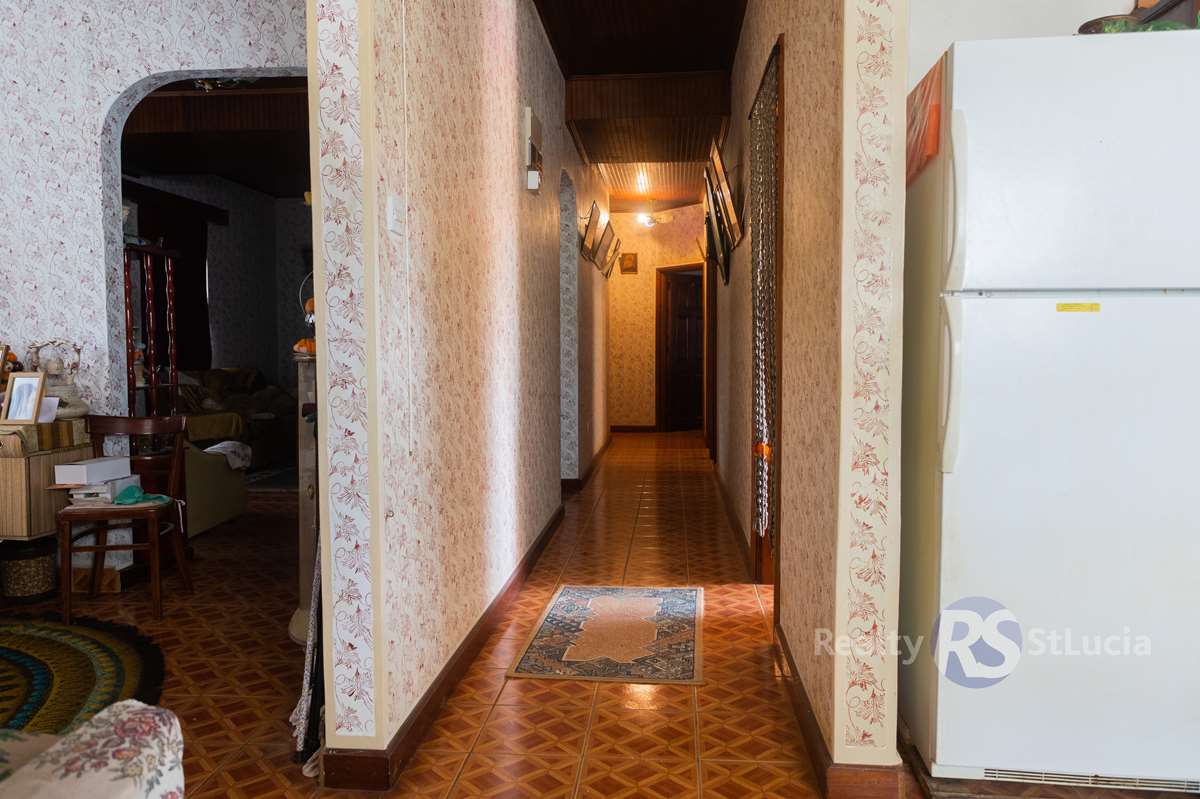 St Lucia real estate Single Family Home in Choiseul on 5 Acres Landddr