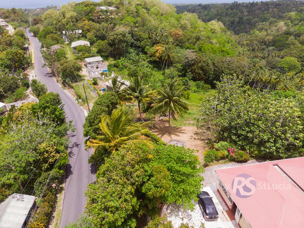 St Lucia real estate Single Family Home in Choiseul on 5 Acres Landn