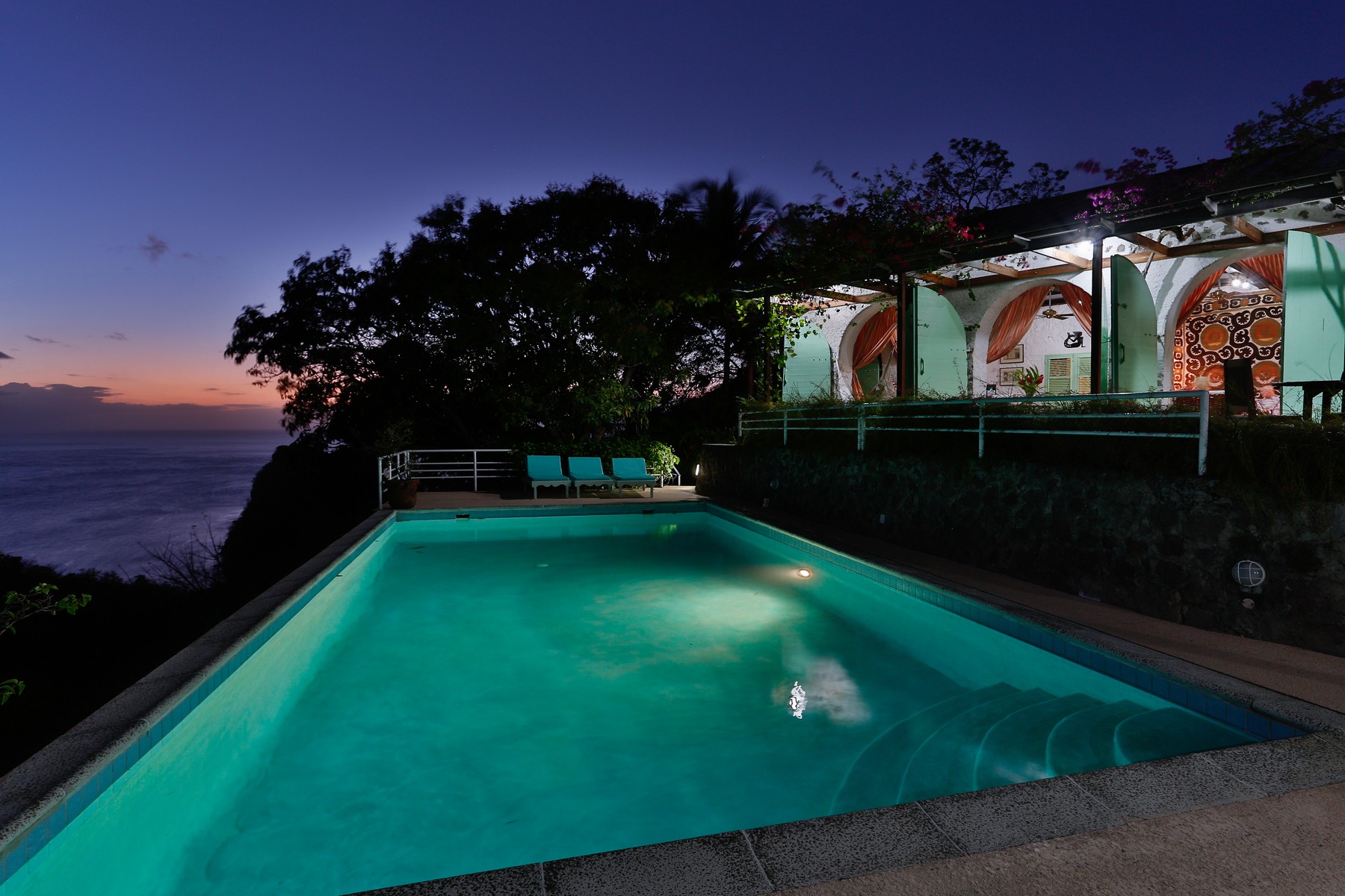St Lucia real estate 26 Room Beach Front Boutique Hotel For Sale at Rodney Bay long pool