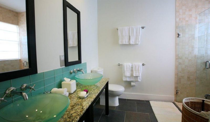 St Lucia Marigot Bay Marina Village, 2 Bed Apartment For Sale 121