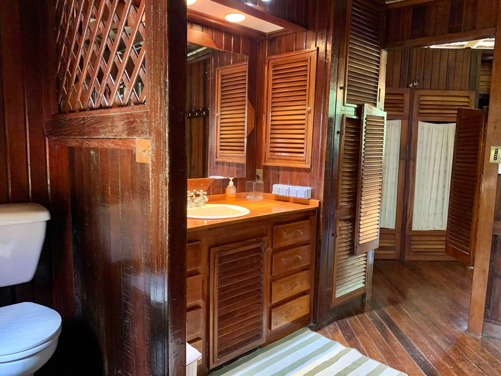 st lucia real estate villa toilet