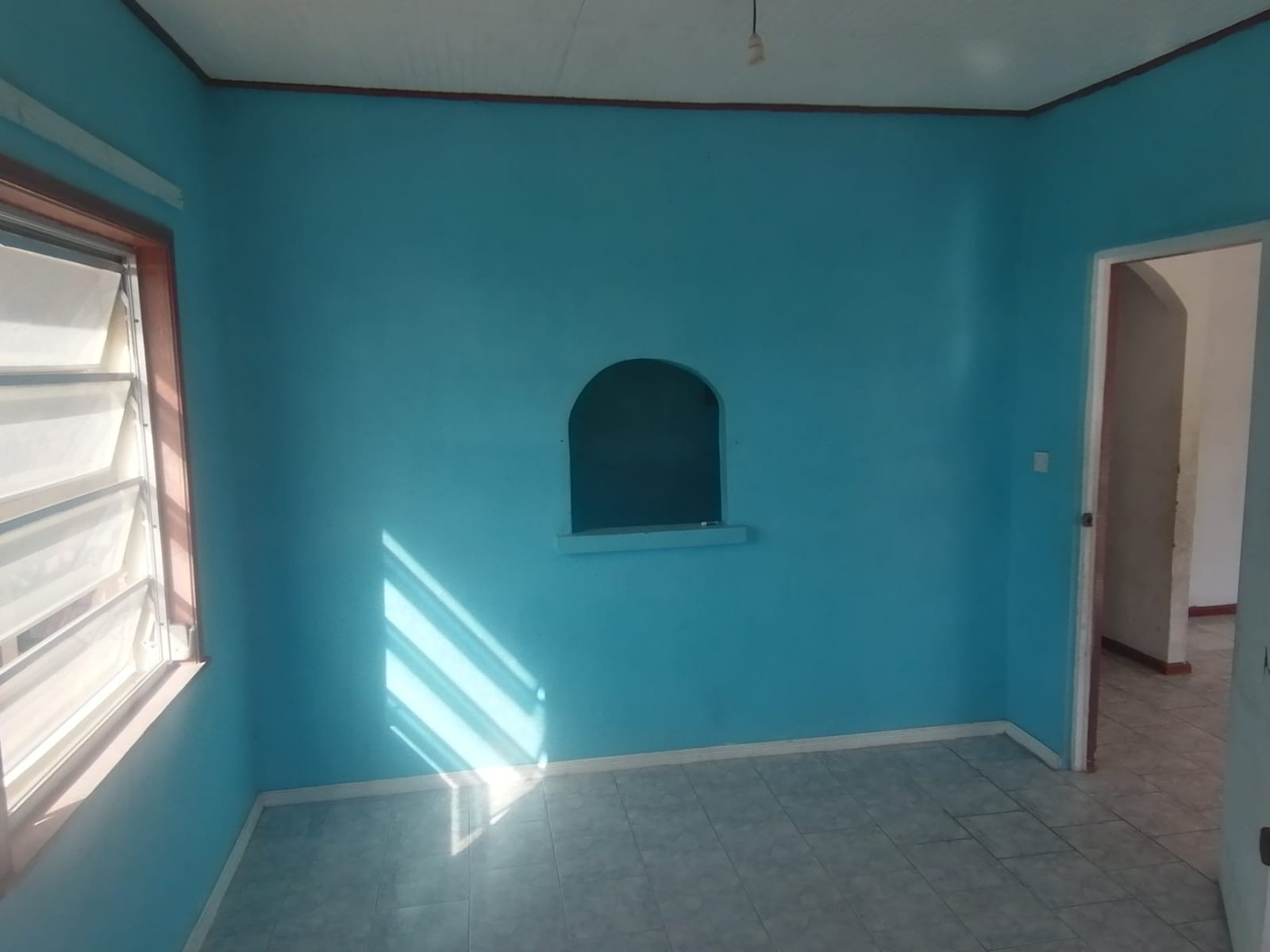 Fixer Upper in Soufriere with Earning Potential