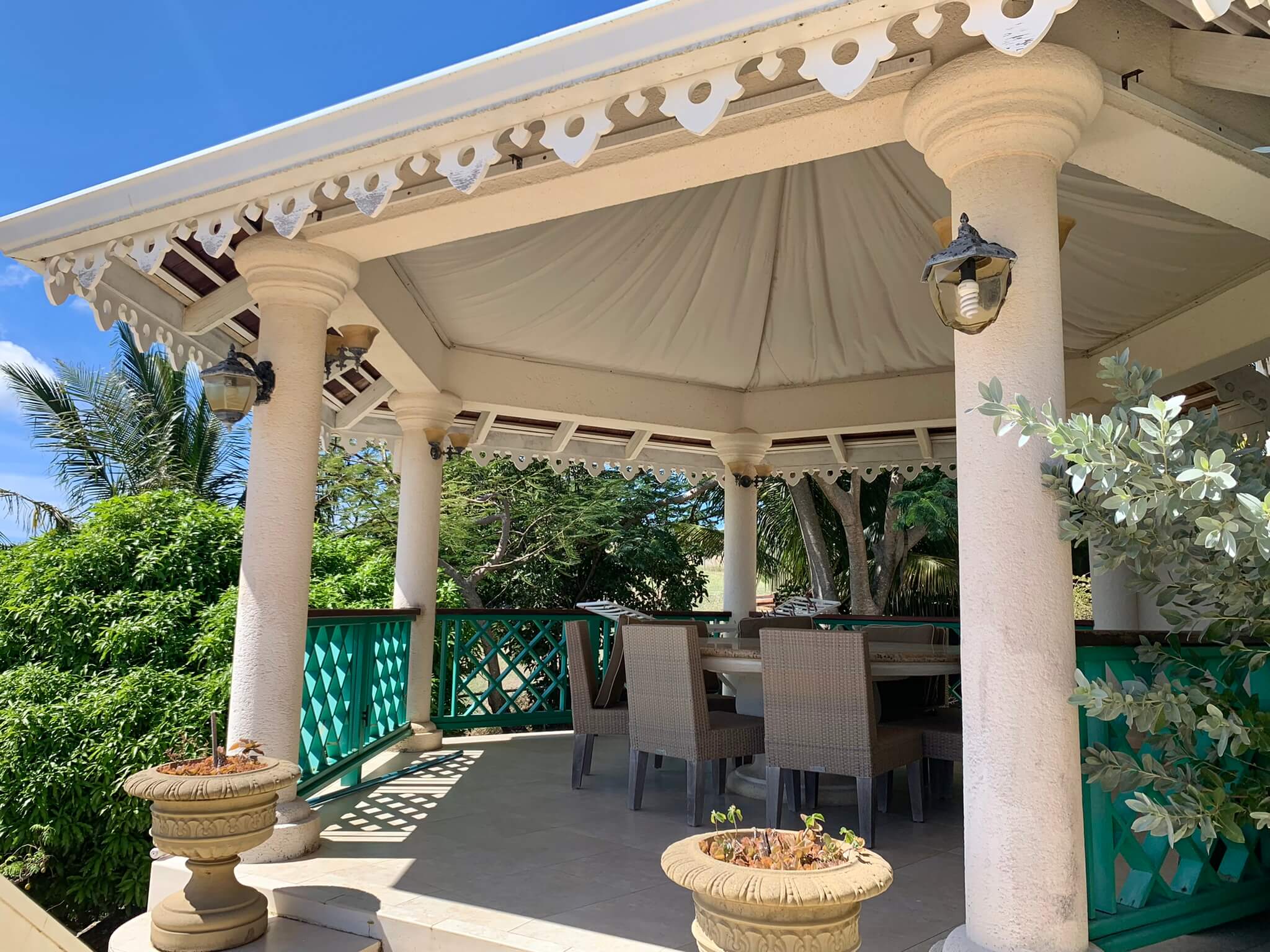 houses for sale inopen patio cap estate