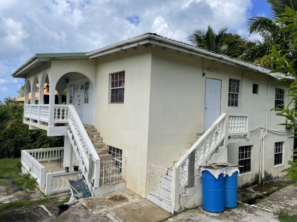 Marisule Gros-Islet Fixer-Upper 2 Apartment