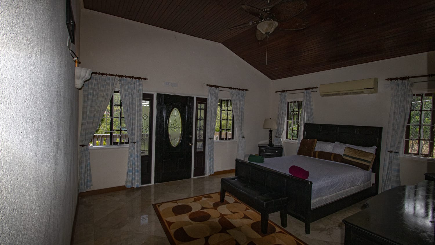 St Lucia Real Estate marigot for sale villa big bed