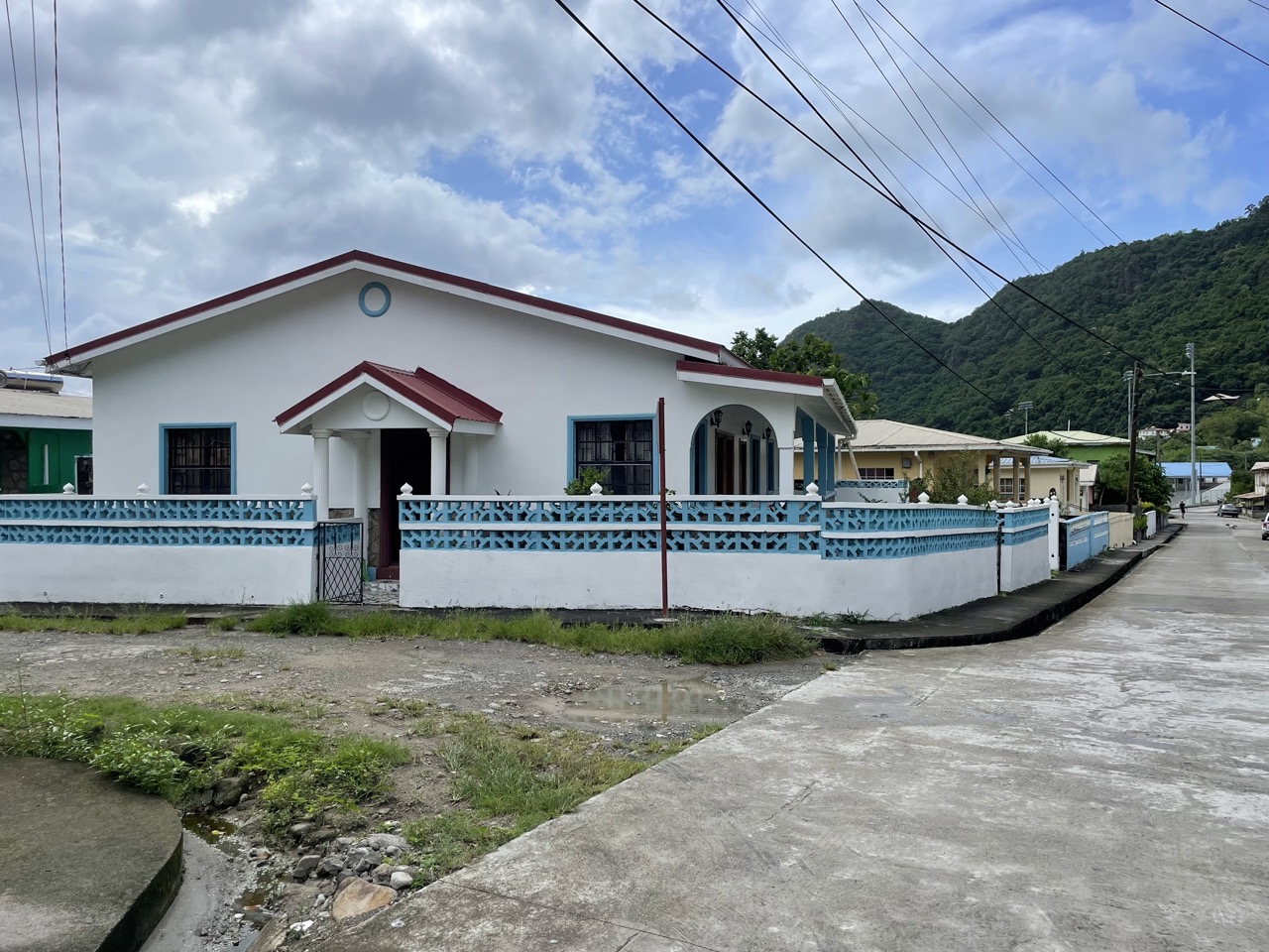 3 Bedroom House For Sale In Soufriere