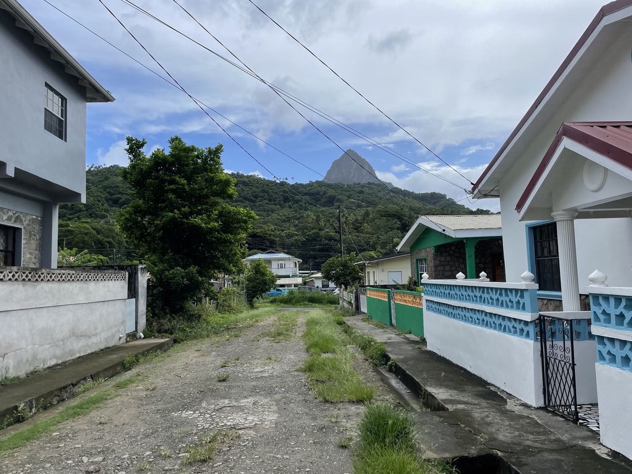st lucia real estate soufriere house for sale side