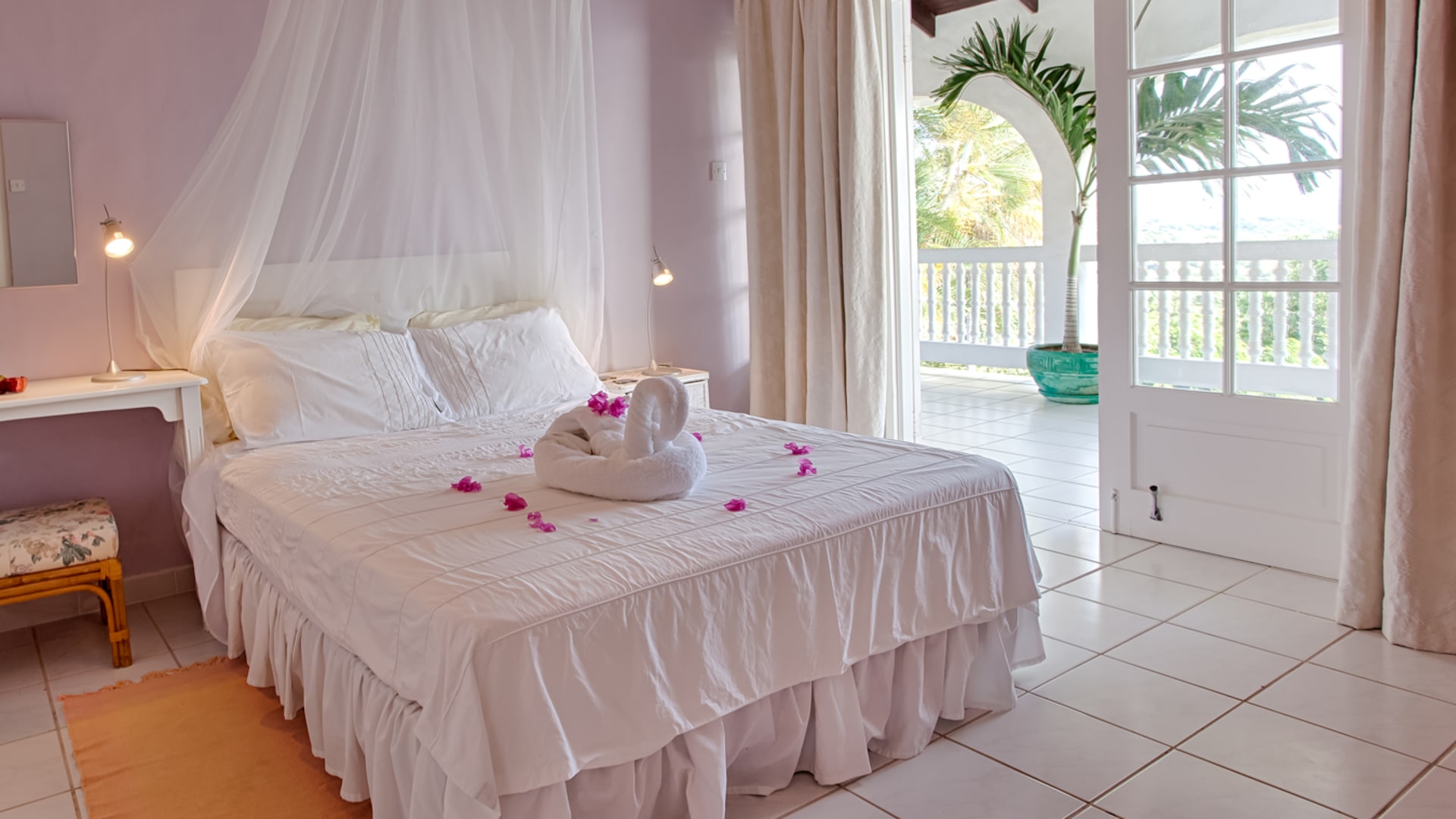 villa for sale in cap estate st lucia saddleback bedroom