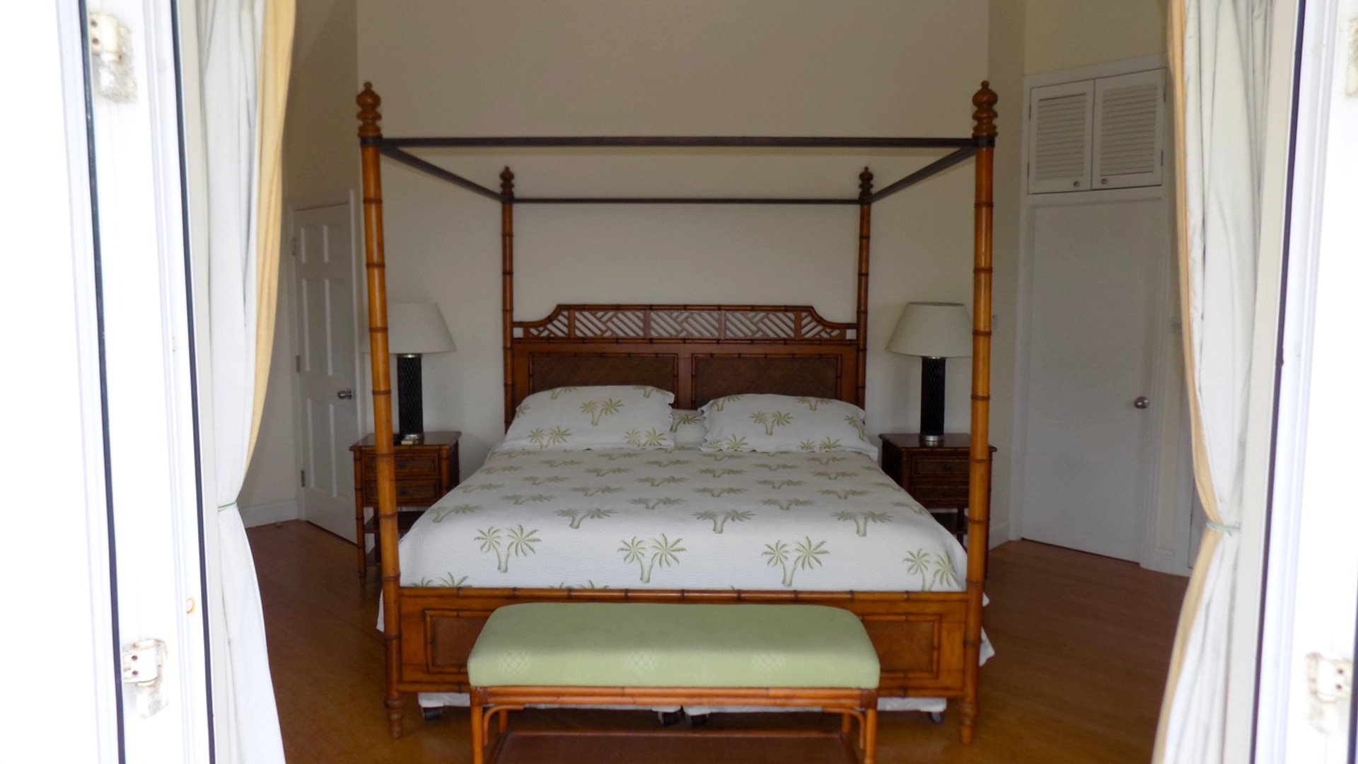 Villa for sale cap estate allamanda bed