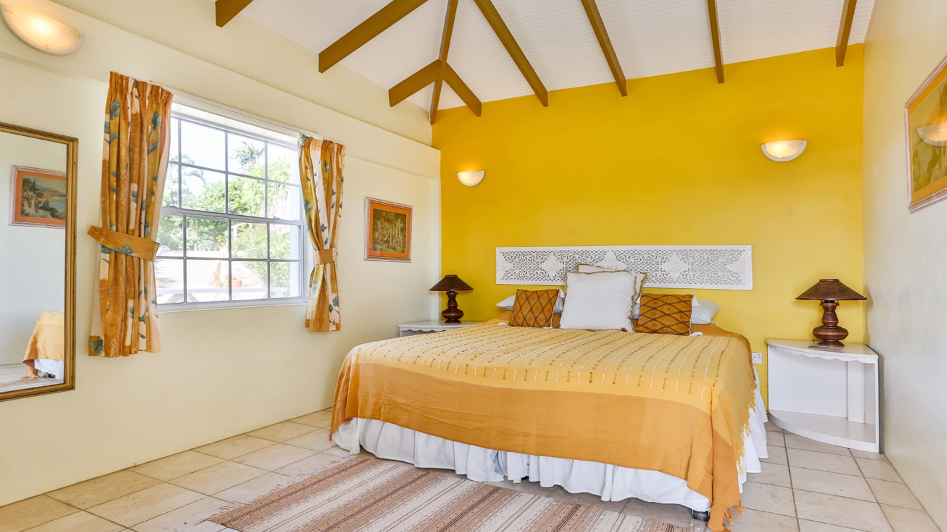 Moonsong Villa