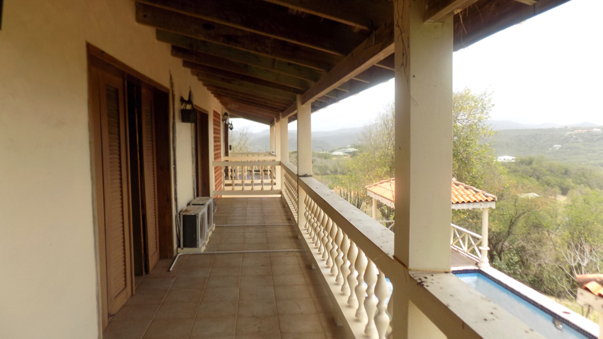 capestate fixer upper home for sale with ocean view