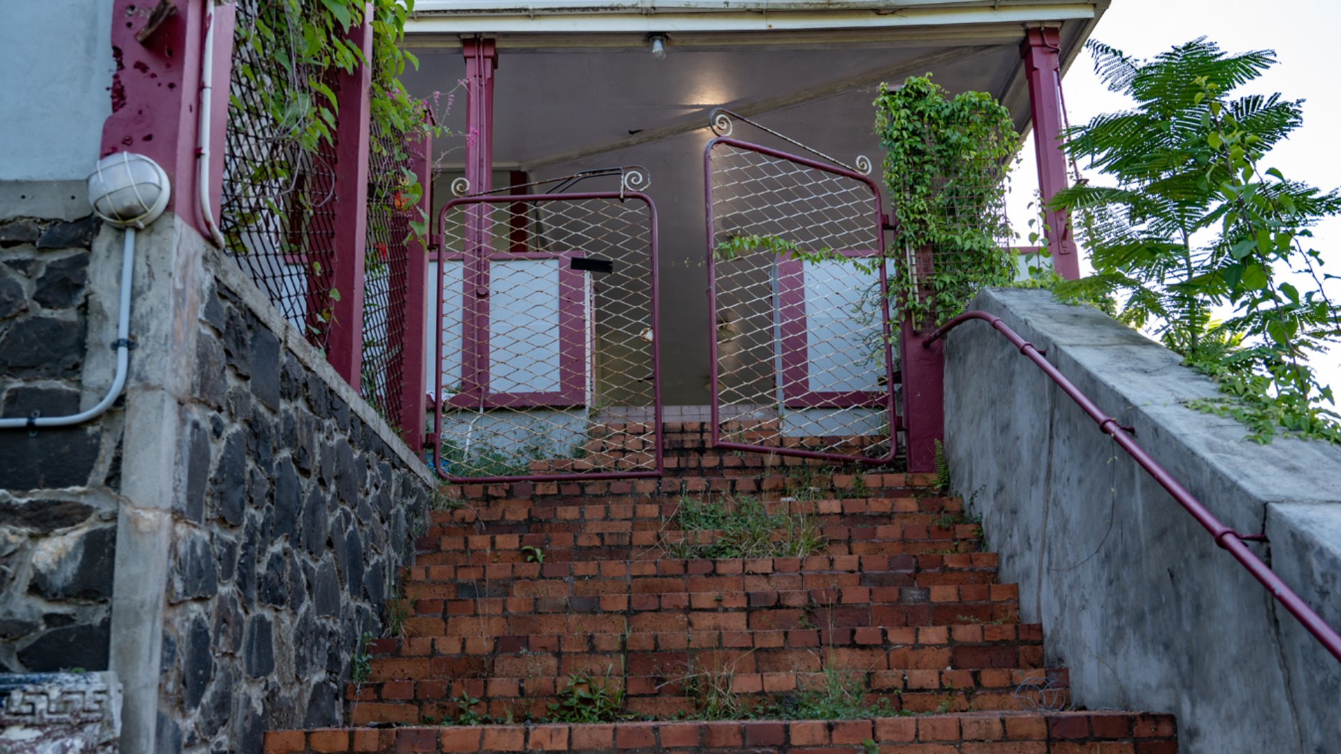 the calvary house for sale in castries st lucia entrance