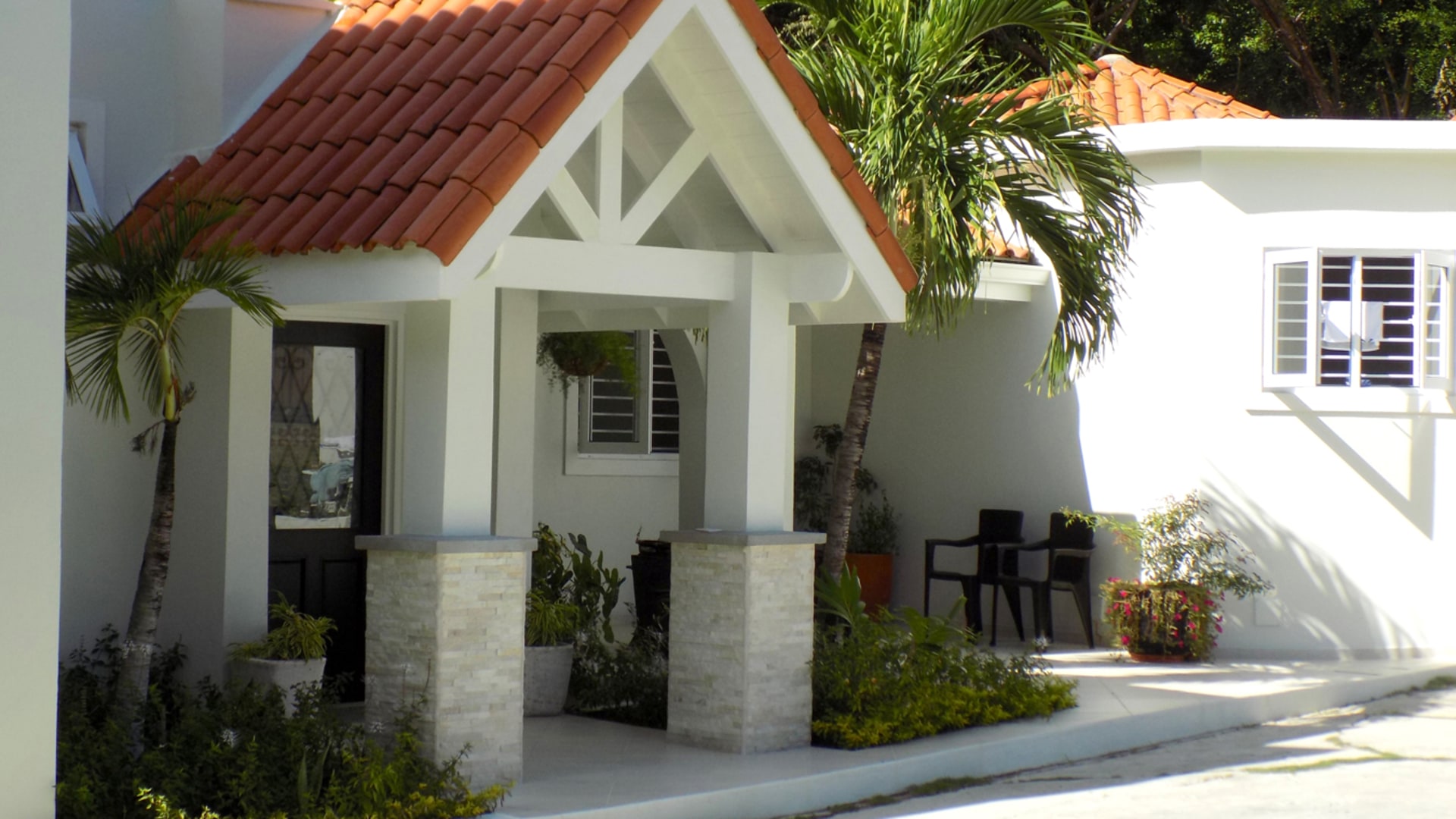 st lucia real estate VILLA MARGARITA doorway