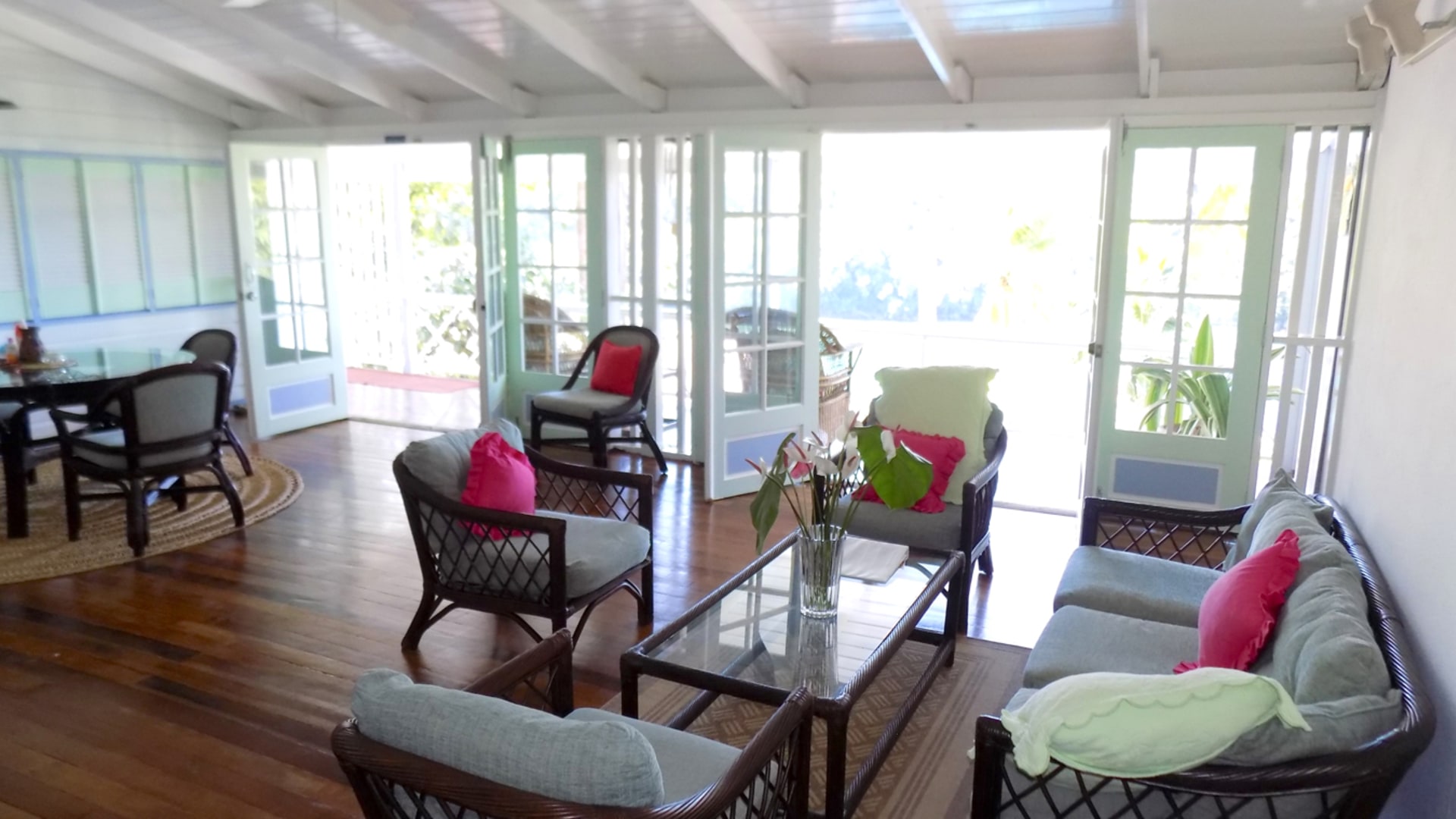 homes for sale in st lucia marigot bay living area